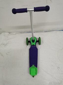 Predám detskú kolobežku Maui mini Sharkman - 3