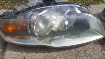 svetlá AUDI A4-B7 - 3