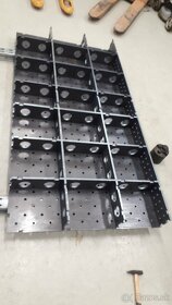 Zvárací stôl, vela rozmerov, hr. 12mm - diery 16mm - 3