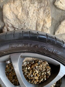 Letné pneu + elektróny volvo - 3