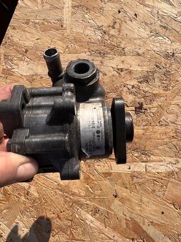 Vakuova pumpa 3.0 TDi 2.7 TDi - 3