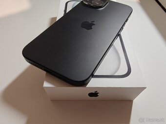 Apple iPhone 15 128GB - 3