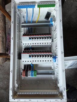 Bytový rozvádzače ABB,HAGER - 3