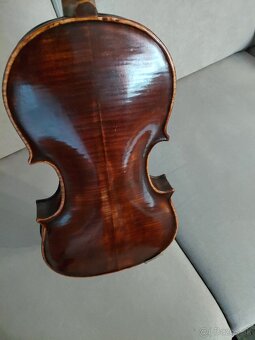 4/4 husle - 3