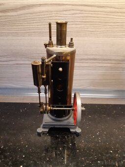 Prodám starý parní stroj, pozůstalost. - 3