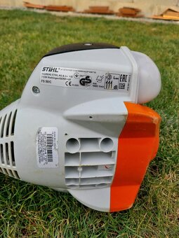 Krovinorez / vyzinač značky STIHL - 3