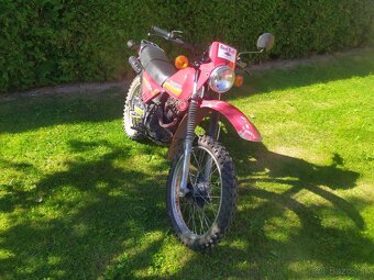 Suzuki DR 125 S - 3