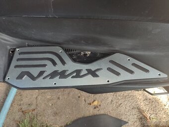 Yamaha nmax 125/155 pady/nášľapy - 3