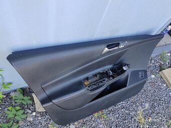 Tapacire dverí na VW Passat b6 ako nové - 3