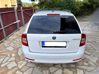 ŠKODA OCTAVIA II COMBI 1.9 TDI 77 kW ELEGANCE TOP STAV - 3