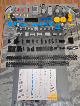LEGO Technic 42095 – RC Stunt Racer - 3
