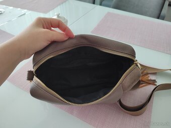 Hnedá crossbody kabelka Grosso GS - 3