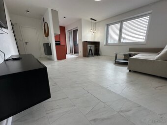 Štýlový 2-izb. byt v novostavbe v centre mesta - 3