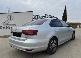 Volkswagen jetta highline - 3