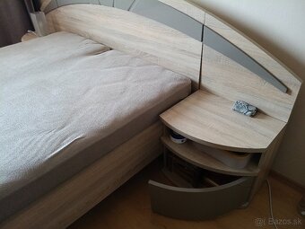 Predám Manželskú posteľ.160x200cm - 3