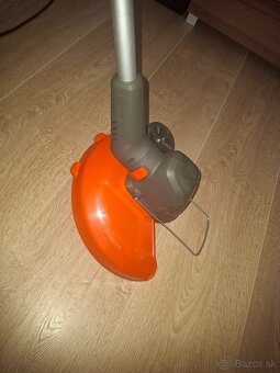 Akumulátorový vyžinač Husqarna 110iL - 3