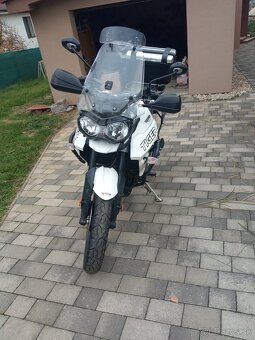 Triumph tiger 800 xr - 3