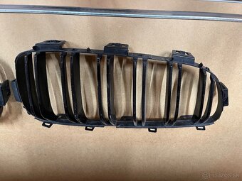 MRIEŽKY DO LADVÍN BMW M3 F80 - 3