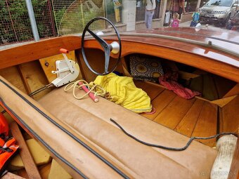 Motorový čln Spatz - 3