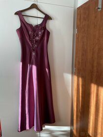 Fialové slávnostne šaty - 3