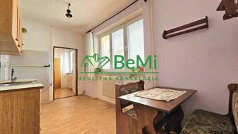 3-IZB.BYT S BALKÓNOM, HNÚŠŤA - EXKLUZÍVNE NA PREDAJ - 3