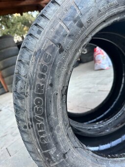 215/60 R16 C MICHELIN - 3