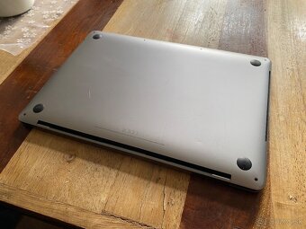MacBook Pro 13”, 2020 – i7 / 32 GB RAM / 512 GB SSD - 3