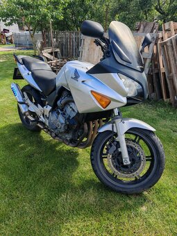 Honda CBF600 - 3