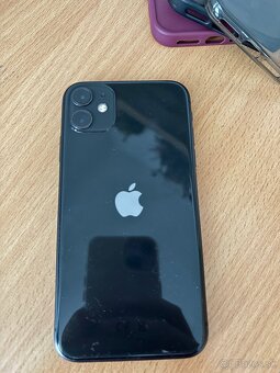 iPhone 11 - 3