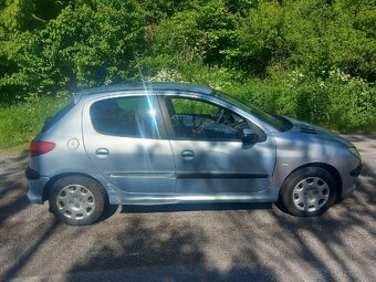 Peugeot 206 - 3