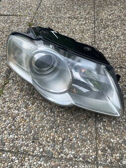 Predne svetla Passat b6 hella - 3