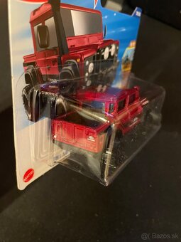 HotWheels Land Rover Defender - 3