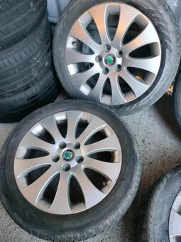 4ks alu disky orig. Škoda 5x112 R17 - 3