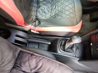 Peugeot 207 1,4  ,2006 , benzín - 3