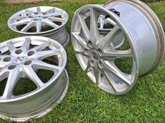16" ALU 5x112 orig AUDI / Škoda a iné + 205/55 r16 8,5mm - 3