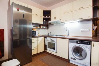 Na prenájom prerobený a zaridený 1-izbový byt blízko stanice - 3