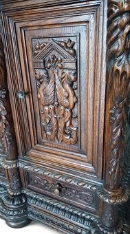 Starožitný nabytok - 3