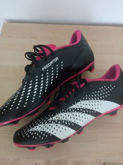 Predám Adidas kopačky - 3