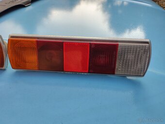 Zadné svetla SKODA 100/110R - 3