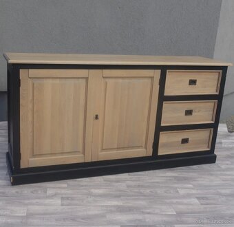 Komoda v dvojfarebnom prevedení . - 3