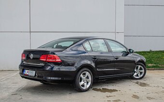 Volkswagen Passat B7 1.6 TDI Sedan - 3