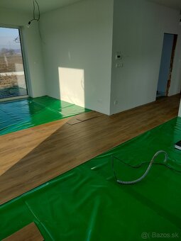 Pokládka podlahy - laminát, vinyl, kompozit, drevo. - 3