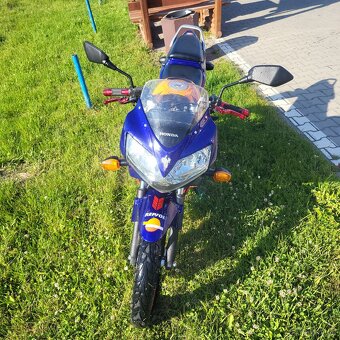 Honda CBR125 - 3
