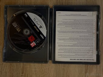 Predam Resident Evil Village PS5 v steelbooku - 3