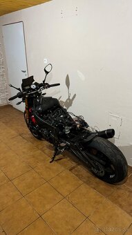 Yamaha FZ8 Fazer - 3