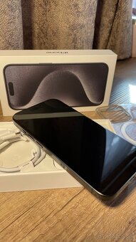 iPhone 15 pro 256 GB - 3