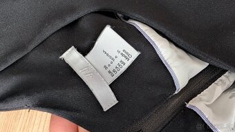 H&M čierne puzdrové šaty - 3