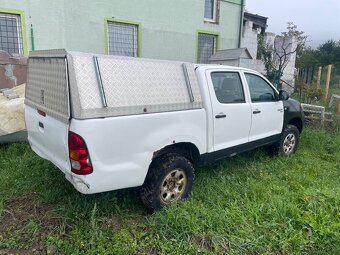 Toyota Hilux 2,5  75kw - 3