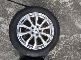 Predám zimnú kompletnú sadu na Audi a6 - 3