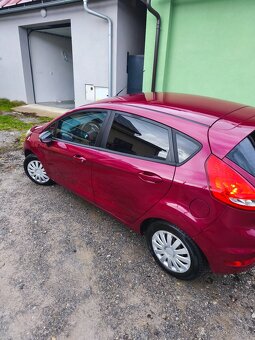 Ford fiesta - 3